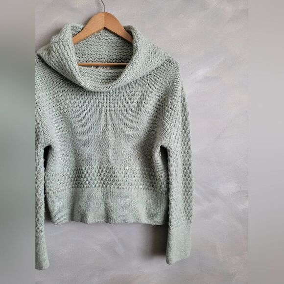 Tyler Boe Icy Blue Wool Blend Sweater Size Large Shimmer Cowl Neck Sequin - Picture 4 of 13